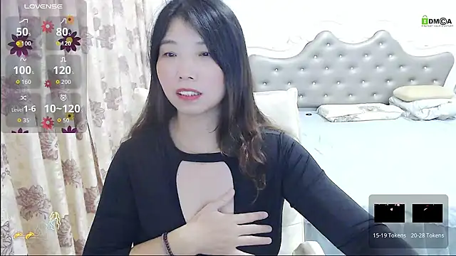 Snapshot of -Shirleyni_ chatting on November 18, 2025, 1:58 pm -Shirleyni online show from November 18, 2025, 1:58 pm