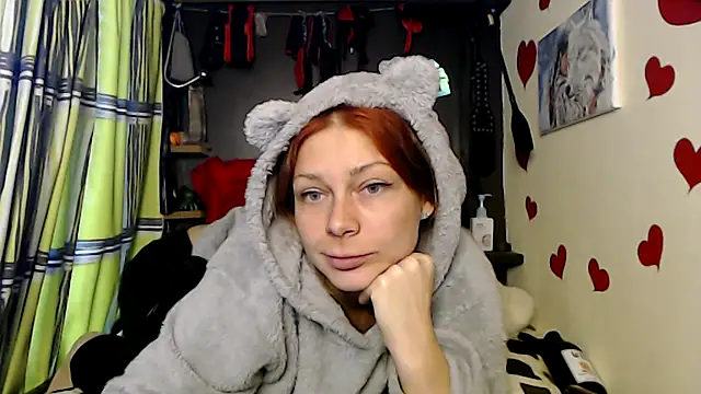 Snapshot of HarleyQuinn_69 chatting on October 23, 2025, 11:42 am HarleyQuinn 69 online show from October 23, 2025, 11:42 am