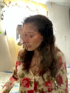 LiliJones  online show from January 16, 2026, 6:01 pm