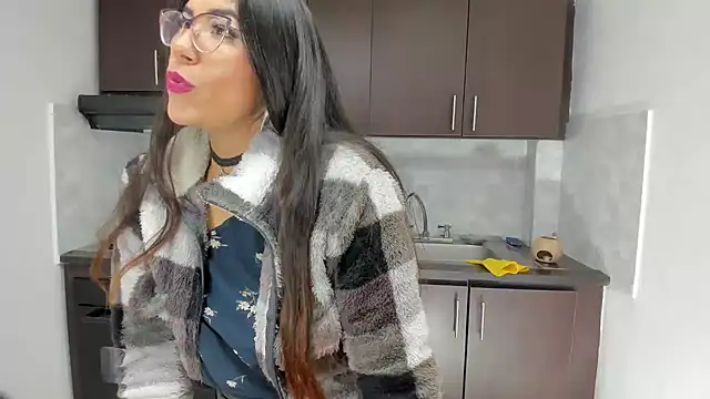 Snapshot of Luna_Dumont chatting on May 12, 2026, 11:05 am Luna Dumont online show from May 12, 2026, 11:05 am