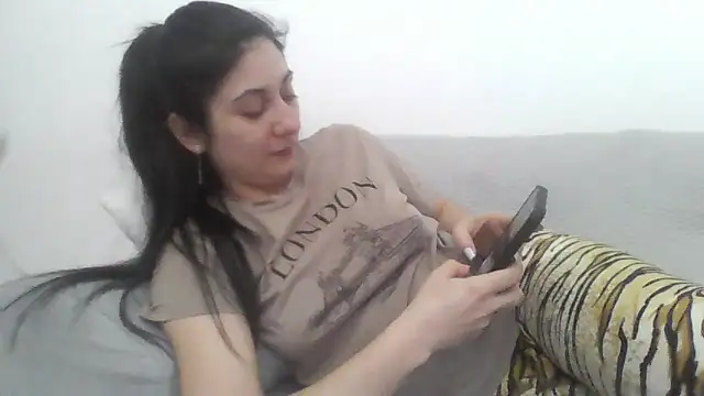 davenmichelle00 online show from March 2, 2026, 5:20 pm