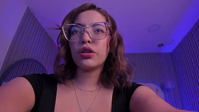 Dollar-girl online show from June 5, 2026, 2:16 am