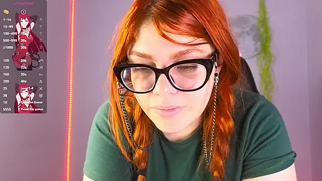 Snapshot of lucie_nicolls chatting on February 14, 2025, 11:09 pm lucie nicolls online show from February 14, 2025, 11:09 pm