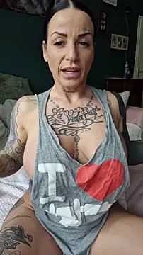 EmilyDiazofficial online show from November 23, 2025, 11:20 am