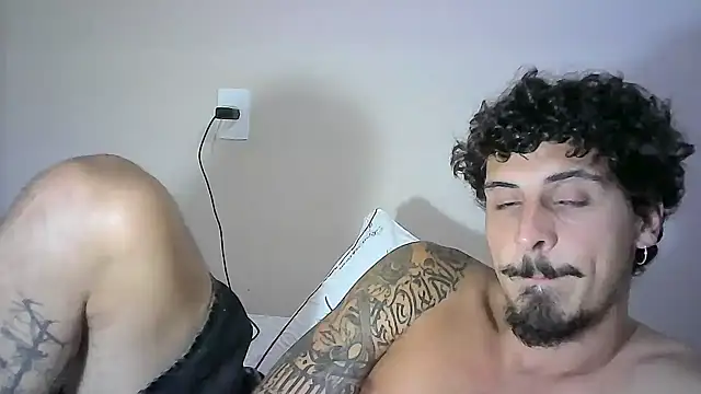 milkoffe online show from January 7, 2025, 2:53 am