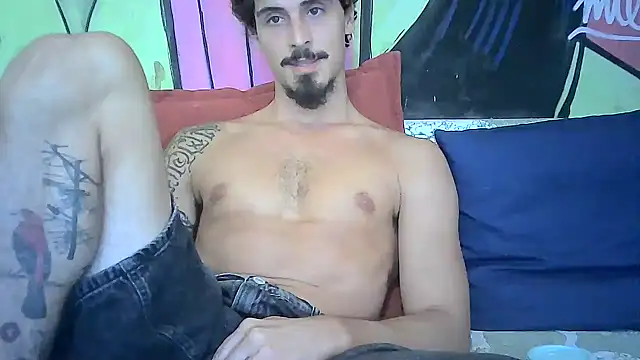 milkoffe online show from February 19, 2025, 7:26 pm