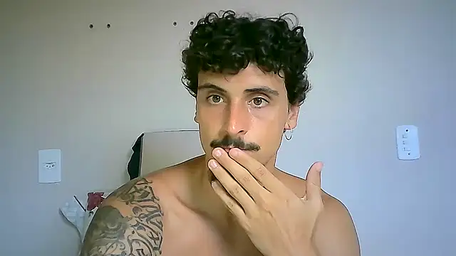 milkoffe online show from February 3, 2025, 7:10 pm