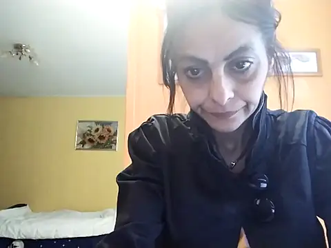 Snapshot of ChantalXOrchid chatting on June 14, 2026, 7:42 am ChantalXOrchid online show from June 14, 2026, 7:42 am