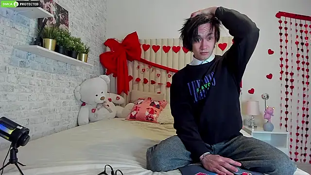 CalvinOwens online show from February 11, 2026, 6:08 pm