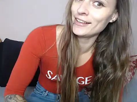 naikah714 online show from November 28, 2025, 3:34 pm