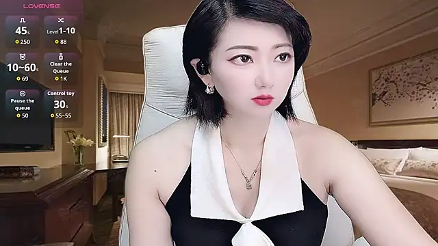 Snapshot of Mist_lili chatting on September 29, 2025, 12:50 am Mist lili online show from September 29, 2025, 12:50 am