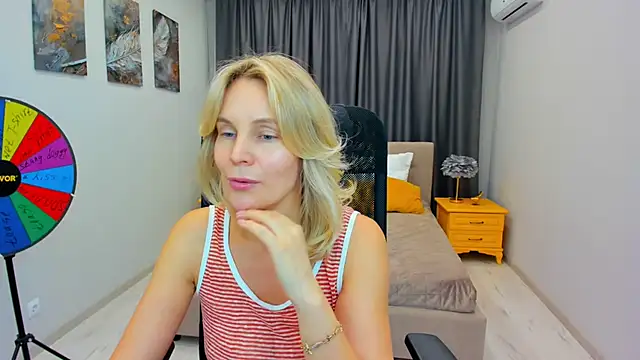 Snapshot of Sinty_Devis chatting on March 22, 2025, 6:03 pm Sinty Devis online show from March 22, 2025, 6:03 pm