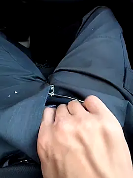 mjiyk1130 online show from March 11, 2026, 8:19 am