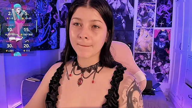 LanaKyutt online show from July 24, 2026, 4:41 am