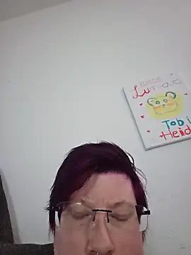 dieGeile0411 online show from July 9, 2026, 8:59 am