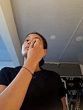  frida1 online show from October 25, 2025, 12:28 pm