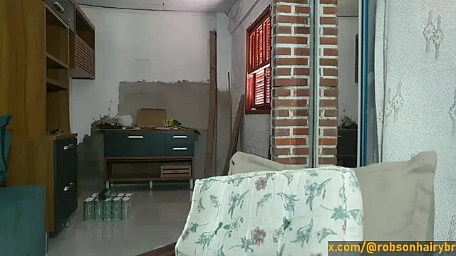 Snapshot of robsonbr chatting on October 23, 2025, 2:38 pm robsonbr online show from October 23, 2025, 2:38 pm