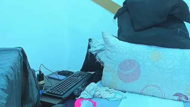 SashaBigSquirt online show from March 21, 2026, 1:51 am