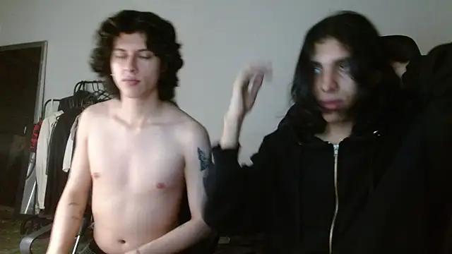 Snapshot of angelitofemboy chatting on March 21, 2025, 6:38 am angelitofemboy online show from March 21, 2025, 6:38 am