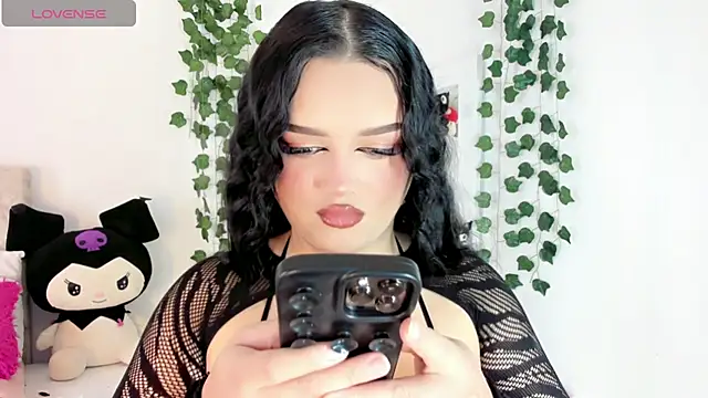 Snapshot of cattriona_muller chatting on May 24, 2026, 6:24 am cattriona muller online show from May 24, 2026, 6:24 am