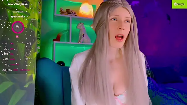 Snapshot of Flash_Summer chatting on October 24, 2025, 12:53 am Flash Summer online show from October 24, 2025, 12:53 am