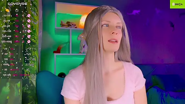 Snapshot of Flash_Summer chatting on October 20, 2025, 12:13 am Flash Summer online show from October 20, 2025, 12:13 am