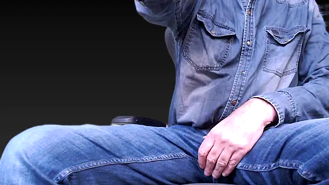 juanpalmox online show from December 22, 2025, 10:26 am