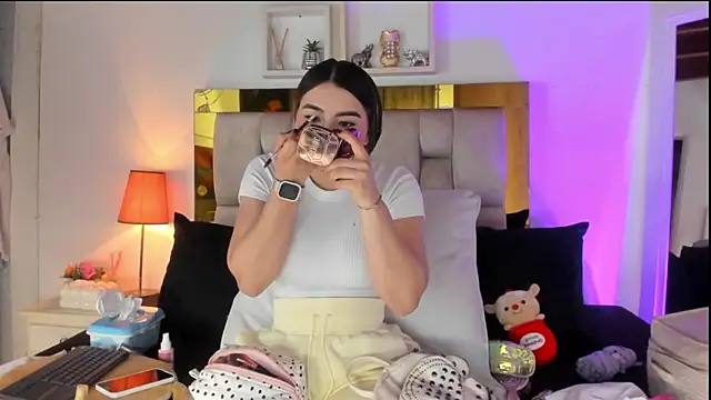 emmy r online show from December 5, 2025, 12:15 pm