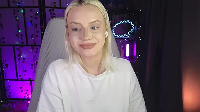 ImBonBon online show from May 4, 2026, 1:20 am