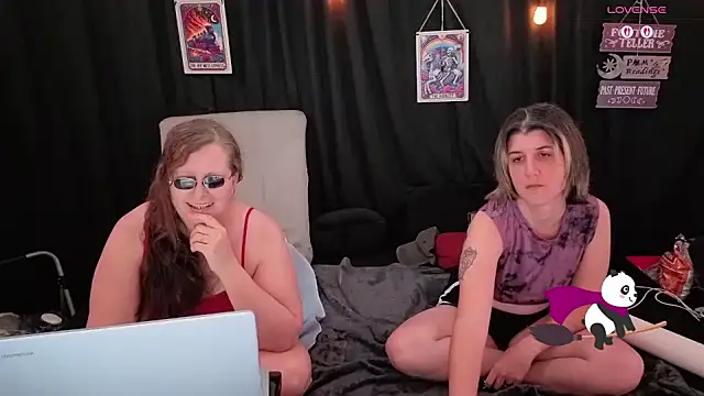 Sexy Mama-69 online show from November 7, 2025, 4:22 pm