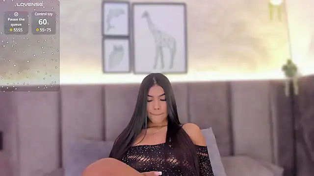 chloe sullivannn online show from December 7, 2024, 10:34 pm