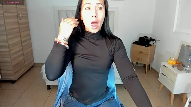 Snapshot of Nata_bernett chatting on July 18, 2026, 2:58 pm Nata bernett online show from July 18, 2026, 2:58 pm