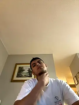 Snapshot of Cutekillerhunk chatting on October 23, 2025, 9:02 pm Cutekillerhunk online show from October 23, 2025, 9:02 pm