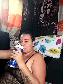 Horny kaylee online show from May 5, 2026, 10:35 pm
