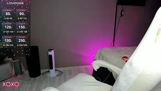 Snapshot of Mariella_Adamss chatting on October 30, 2025, 10:13 am Mariella Adamss online show from October 30, 2025, 10:13 am