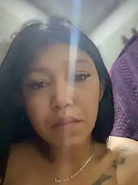 Snapshot of emily_rosse04 chatting on October 12, 2025, 10:49 am emily rosse04 online show from October 12, 2025, 10:49 am