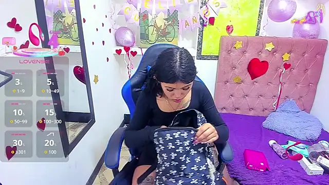 Snapshot of emily_rosse04 chatting on February 23, 2026, 12:28 pm emily rosse04 online show from February 23, 2026, 12:28 pm