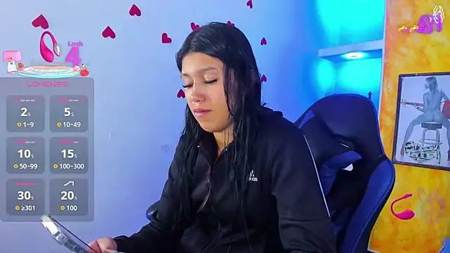 Snapshot of emily_rosse04 chatting on March 11, 2026, 12:21 pm emily rosse04 online show from March 11, 2026, 12:21 pm