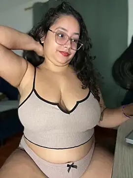 CurlyGirl 1 online show from December 20, 2025, 10:45 pm