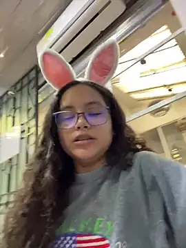 CurlyGirl 1 online show from February 7, 2025, 12:39 pm