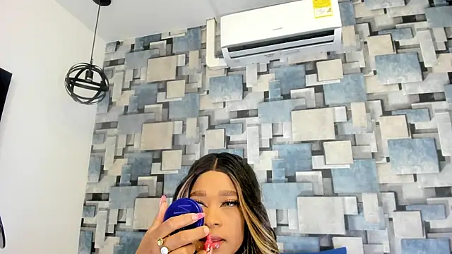 Snapshot of angel_dthroatt chatting on June 26, 2026, 12:11 pm angel dthroatt online show from June 26, 2026, 12:11 pm