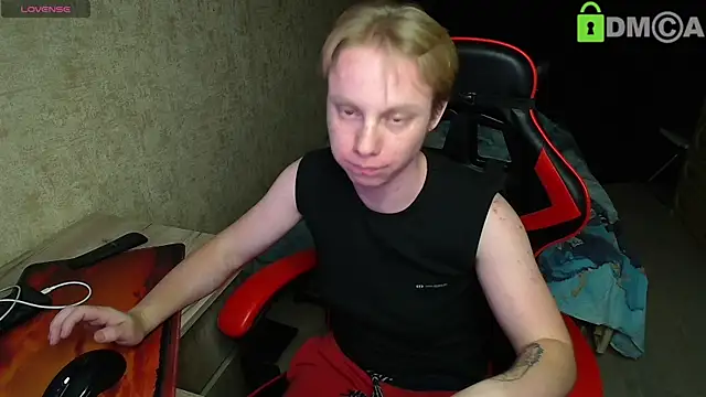 Alexis Gordon online show from October 6, 2025, 8:42 pm