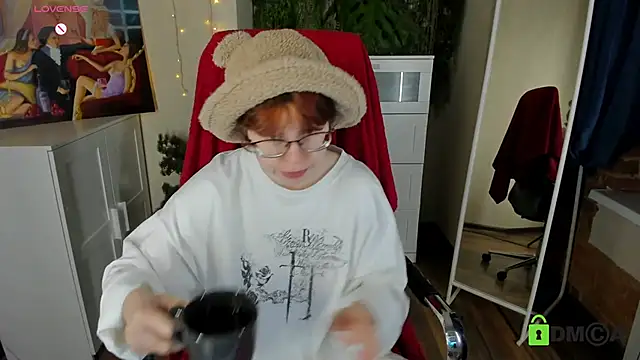 Snapshot of Melissa_Wells chatting on November 24, 2025, 8:53 pm Melissa Wells online show from November 24, 2025, 8:53 pm