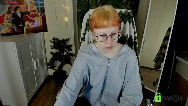 Snapshot of Melissa_Wells chatting on December 3, 2025, 8:30 pm Melissa Wells online show from December 3, 2025, 8:30 pm