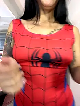 Snapshot of Meganmilk1 chatting on October 21, 2025, 4:28 pm Meganmilk1 online show from October 21, 2025, 4:28 pm