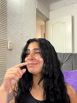 Snapshot of Meganmilk1 chatting on October 24, 2025, 3:55 pm Meganmilk1 online show from October 24, 2025, 3:55 pm