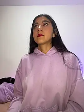 BubbleGumm  online show from February 19, 2025, 1:51 am