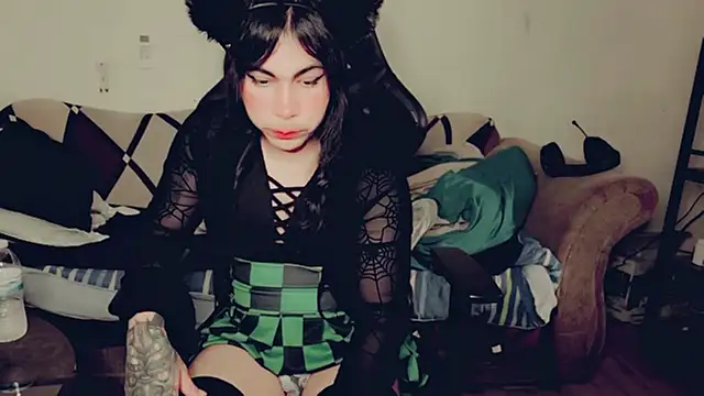 evelyntvsexy online show from June 23, 2026, 2:59 pm