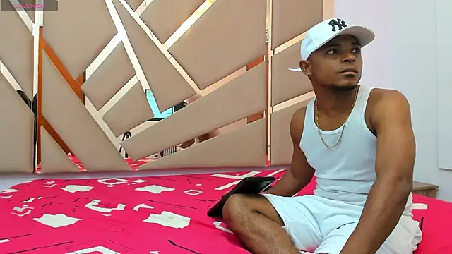 you and i9 online show from March 18, 2025, 7:55 pm