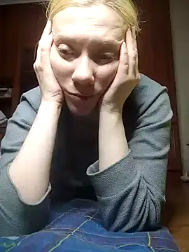 Snapshot of LeraSweet chatting on May 20, 2026, 6:49 pm LeraSweet online show from May 20, 2026, 6:49 pm